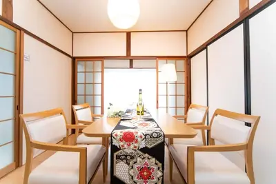 Image de 7 minutes walk from Kintetsu Yokkaichi Station Accommodates 6 people Rent a house in the center of / Yokkaichi Mie