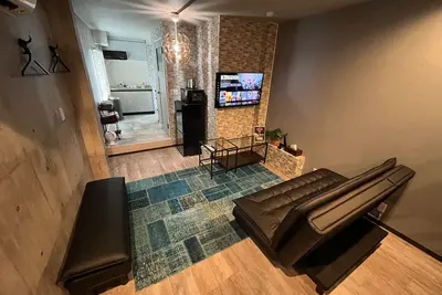 Image de A room with a private space on the one floor of th / Suginami-ku Tokyo