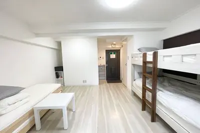 Image de 2minute walk from Osaka Metro Midosuji Line ShinOsaka StationSunrise Guest Room ShinOsaka 301 - 3 minutes walk from ShinOsaka Station Sunrise Guest Room ShinOsaka 301 / Osaka Ōsaka