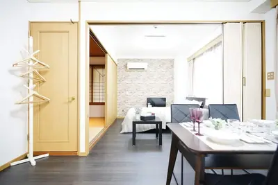 Image de Maison Tsuha 301 Near Kokusai Street Accommodates up to 8 people / Naha Okinawa