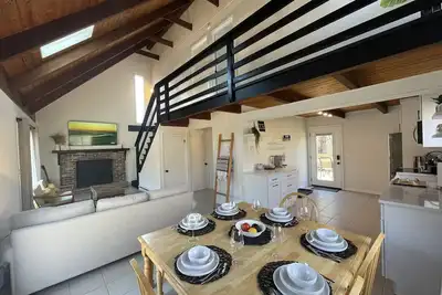 Image de 5 min walk to ski lifts & lodge! 25% off ski lifts & tubing! 1 hr from Legoland