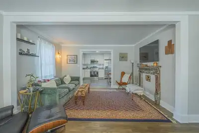 Image de Eclectic Inn Downtown - 2 miles to Sanford Stadium