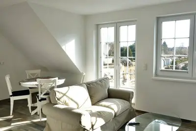 Image de 3 Zimmerferienwohnung Obergeschoss - Feldstrasse 3 b