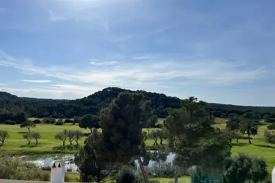 Image de Renovated apartment with beautiful view of the beach golf course 5 minutes away