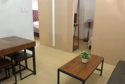 Image de 2br Cozy Condo at Trees Residences Nr Sm Fairview