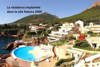 Image de Pied Dans L'Eau, Apt. 55m²  Vue Sur Mer + Terasse-Jardin  Sud de 45m² + Piscine