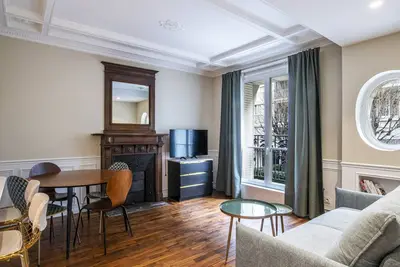 Image de An Amazing 2-Br\/1ba in Champs De Mars - Tour Eiffel
