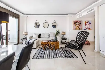 Rdr193 - Luxurious 2 Bed Puerto Banús Apt