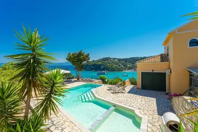 Image de Lakka Bay View Collection