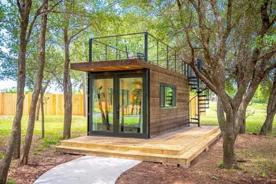 Image de Moss Oak - Container Home Near Magnolia and Baylor