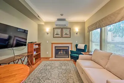 Image de Welcoming Edmonds Vacation Rental w/ Fireplace!