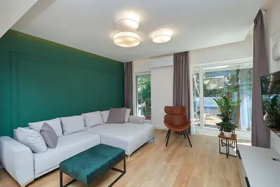 Image de Pure luxury in the center of Burgas***10 min. from the beach***