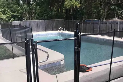 Image de Pool House near Wec. Pet Friendly!