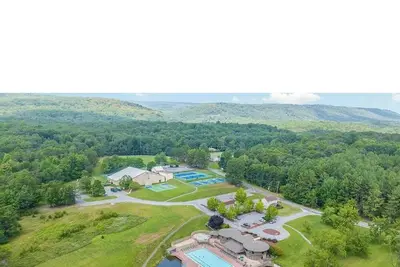Image de The Lake Escape Townhouse @ The Woods Resort