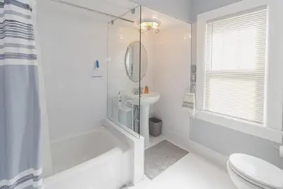 Image de Hamilton Home Away From Home