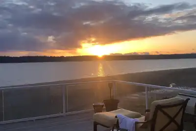 Image de Sandy Beach Front Cottage with great Sunsets