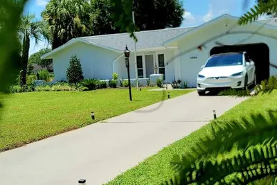 Image de Beautiful and peaceful Lake house