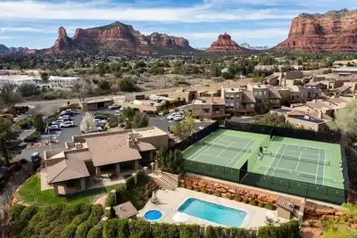 Image de Sedona Golf Retreat! Pool, Hot Tub, Tennis, Pickleball and Golf!
