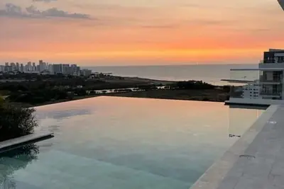 Image de Dominique Deluxe Apt With Private Jacuzzi On Balcony At 300mts From Playa Azul