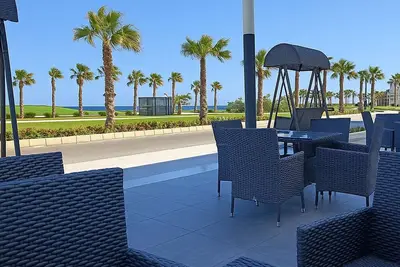 Image de Chalet confortable au bord de la mer