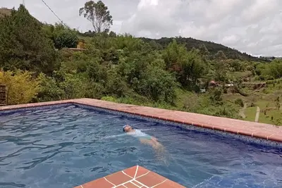 Image de Cabaña en Ecogranja con Piscina Cerca a Peñol y Guatapé