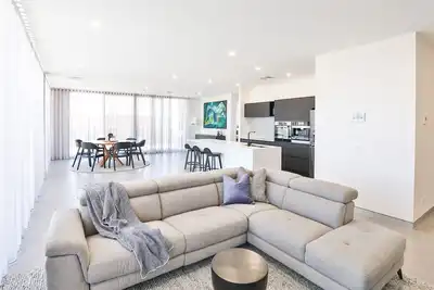 Image de Indulge Apartments City View Penthouses