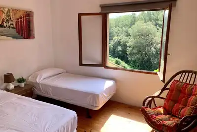 Image de Farm surrounded by nature