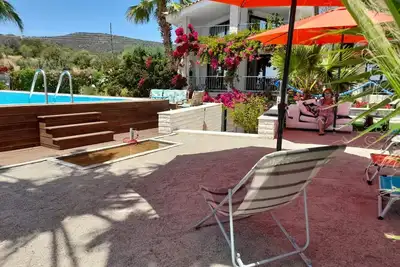 Image de Oasis by the sea! Only 400m to the private beach!