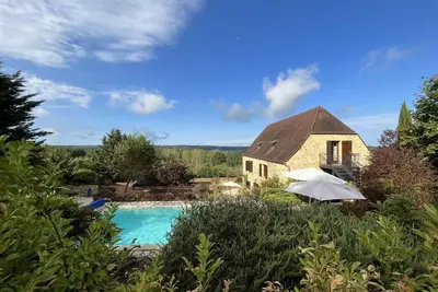 Image de Superbe propriété en pierre avec piscine privée et chauffée