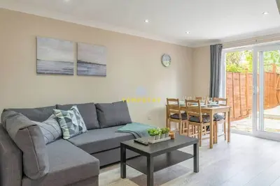 Image de Modern 2 Bed & Free Parking-Near Heathrow/Pinewood