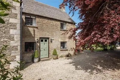 Image de Cotswold Escape With Swimming Pool ❤ Cheltenham
