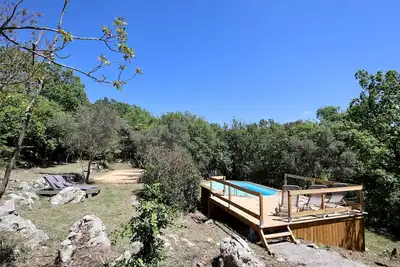 Image de Le Mas des Rouquets - avec piscine et jardin