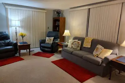 Image de Conveniently located to all the best of Florida! 55+ community