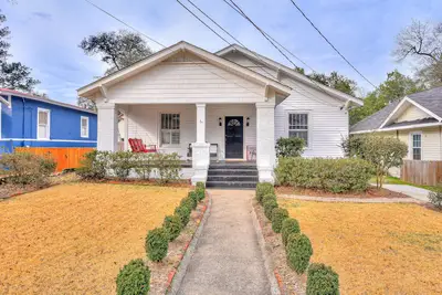 Image de Historic Bungalow in Summerville