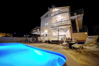 Image de Apartments Nikol - two bedroom apartment A1