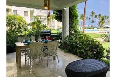 Image de A lovely escape beach front