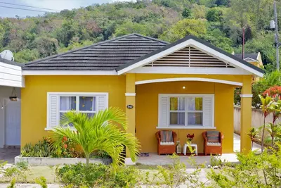 Image de Sunset inn near the beach