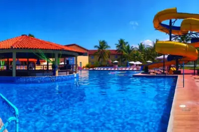 Image de Jl Seasons Safe Harbor