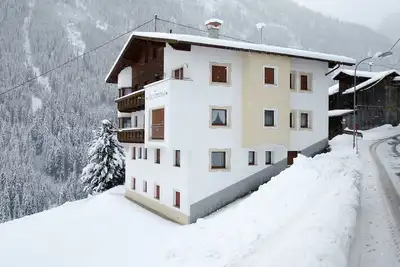 Image de Bel appartement pour 16 personnes avec Wifi, Tv et balcon