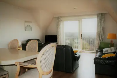 Image de Golf & Beach C2 - bel appartement de 3 chambres à coucher à 50 mètres de la plage