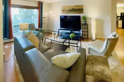 Image de Lovely 2Bdr 2Bath Condo Apt with Free Parking