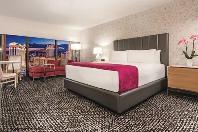 Image de King Room at a  Hotel