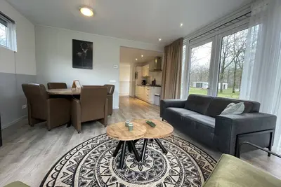 Image de Chalet spacieux dans le Drents-Friese Wold.