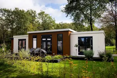 Image de Chalet de luxe sur un magnifique parc de loisirs.