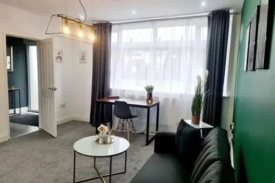 Image de Modern 3br +parking near Heathrow Slough Windsor