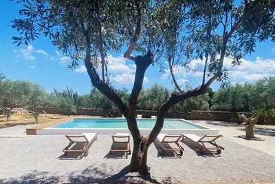 Seaview and Olives Villa Joyanna with pool - 3 minutes of the beach by car!