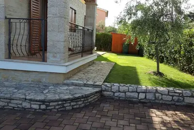 Image de Villa Nevena in Buići Poreč for max 10 Persons