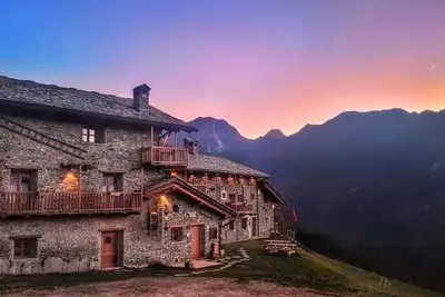 Image de Chalet \"Civico 11\" avec vue sur la montagne, balcon et Wi-Fi