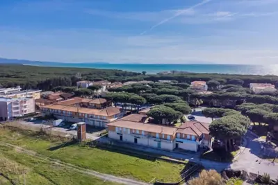 Image de Appartamento La Cecinese by Interhome