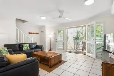 Image de Stand alone Townhouse offering privacy
